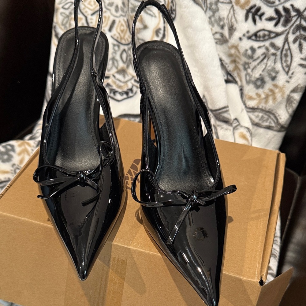 Elegant Black Patent Leather Slingback Heels